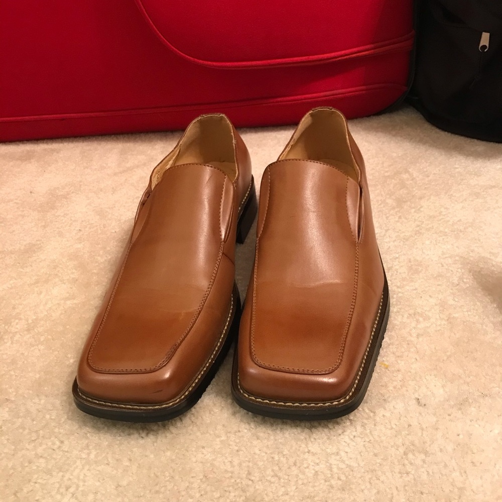 Men’s loafers size 13 shoes.